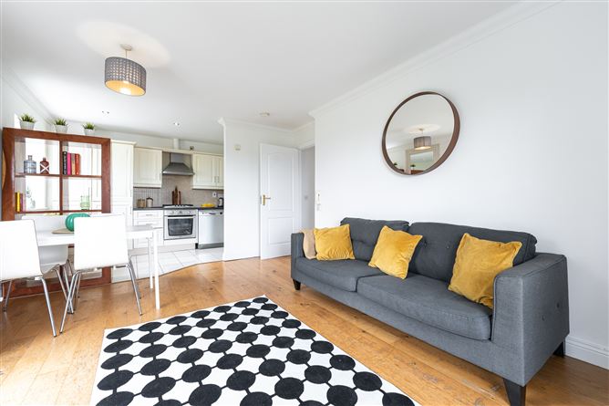 Apartment 48 Castle Lawn, Kilgobbin Wood , Sandyford, Dublin 18