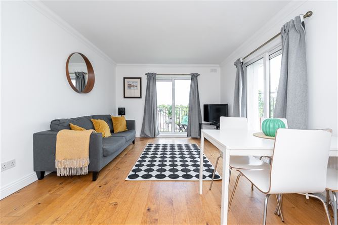 Apartment 48 Castle Lawn, Kilgobbin Wood , Sandyford, Dublin 18