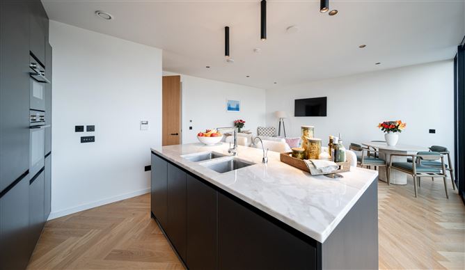 https://photos-a.propertyimages.ie/media/1/8/1/4954181/28bab299-8fec-42c3-8757-d584ce9b7597_l.jpg