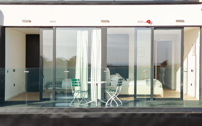 https://photos-a.propertyimages.ie/media/1/8/1/4954181/28bab299-8fec-42c3-8757-d584ce9b7597_l.jpg