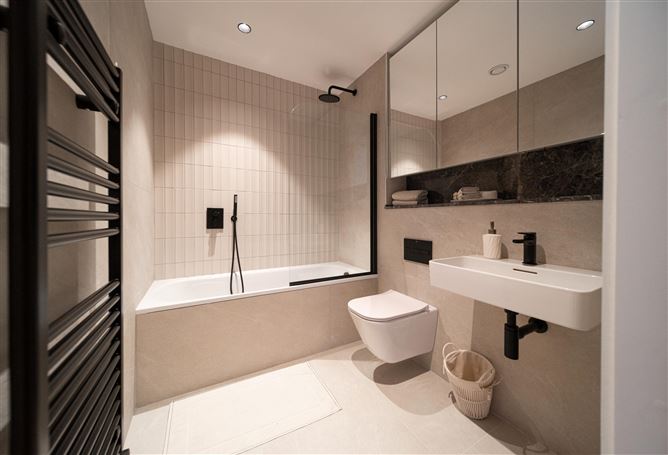https://photos-a.propertyimages.ie/media/1/8/1/4954181/28bab299-8fec-42c3-8757-d584ce9b7597_l.jpg