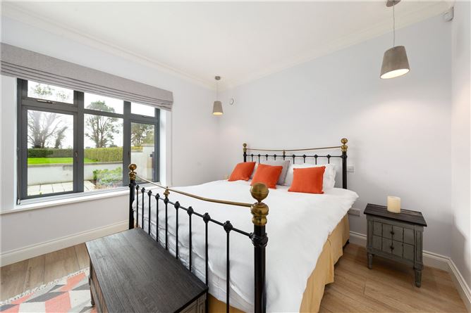 Saint Clerans Manor, Saint Clerans, Craughwell, Co. Galway