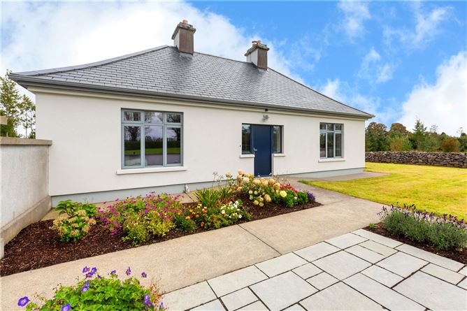 Saint Clerans Manor, Saint Clerans, Craughwell, Co. Galway