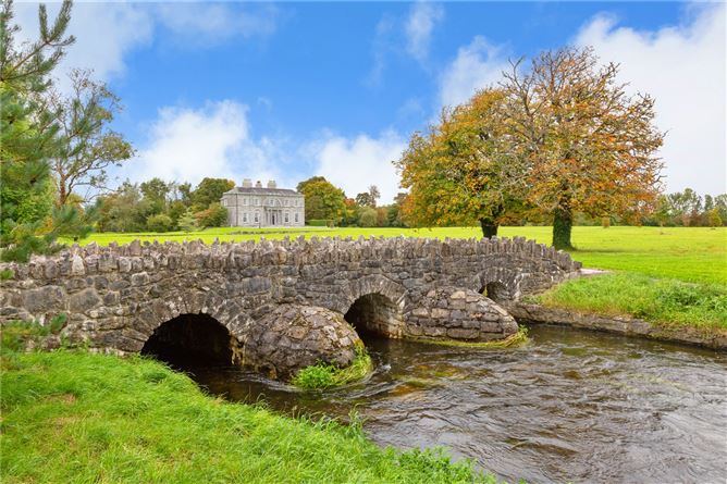 Saint Clerans Manor, Saint Clerans, Craughwell, Co. Galway