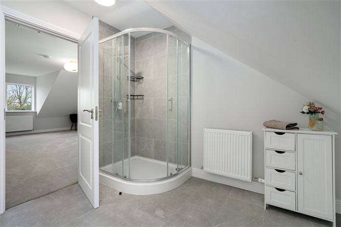 38 Blackrath Vale, Athgarvan, Newbridge, Co. Kildare