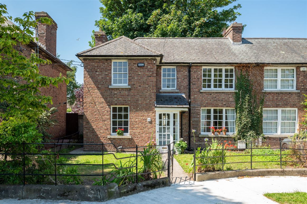 92 Iveagh Gardens, Crumlin, Dublin 12