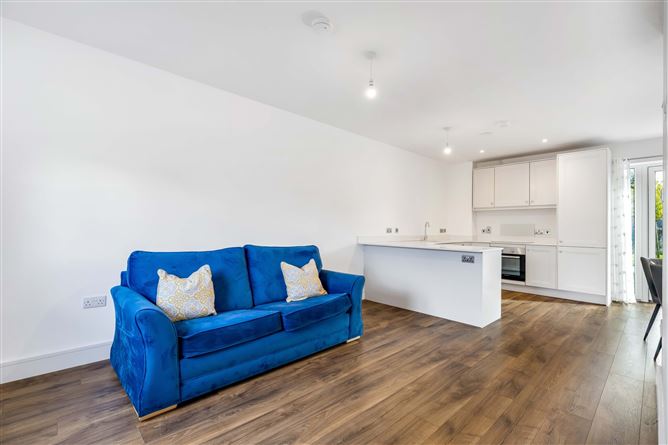 12 The Crescent, Baker Hall, Navan, Co. Meath