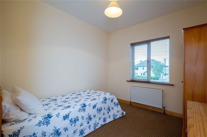 8 Edel Grove, Churchfield, Castlemagner, Co. Cork.
