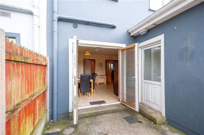 8 Edel Grove, Churchfield, Castlemagner, Co. Cork.