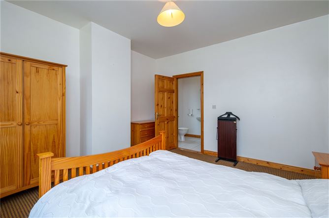 8 Edel Grove, Churchfield, Castlemagner, Co. Cork.
