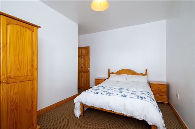 8 Edel Grove, Churchfield, Castlemagner, Co. Cork.