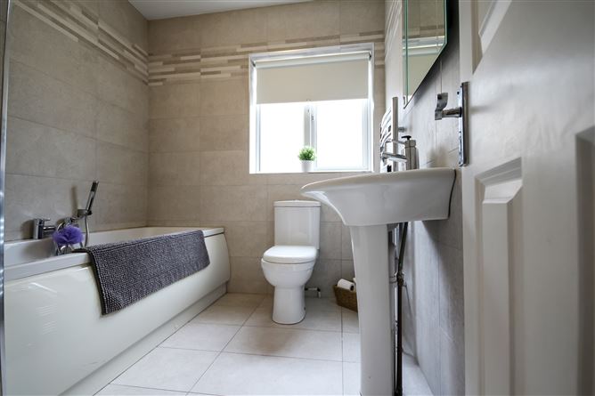 48 Burgage Manor, Blessington, Wicklow