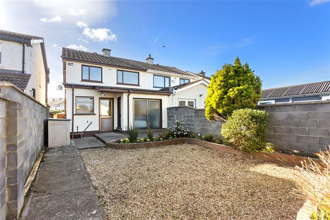 2 Broadford Rise, Ballinteer,   Dublin 16