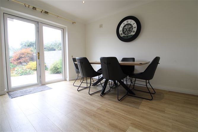 42 Castlegrounds, Corofin, Galway