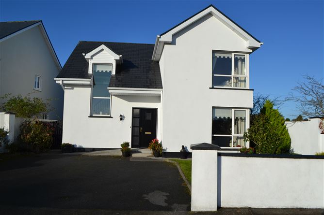 42 Castlegrounds, Corofin, Galway