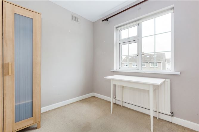 7 Crestfield Avenue, Whitehall, Dublin 9