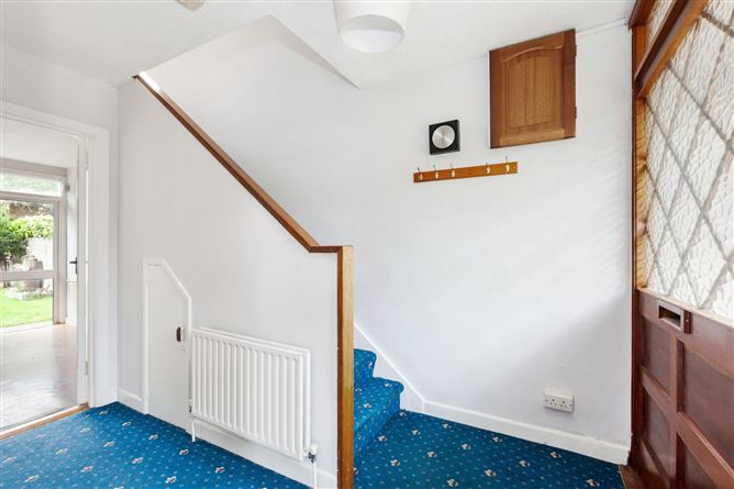 7 Crestfield Avenue, Whitehall, Dublin 9