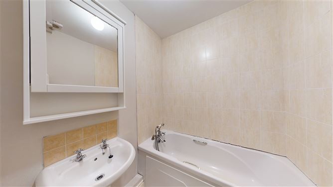 4 Holywell Height, Dublin North County, Dublin