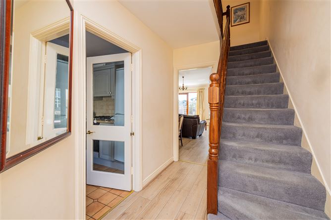 10 Marina Village , Malahide, Dublin