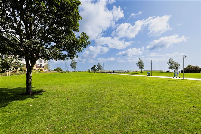 10 Marina Village , Malahide, Dublin