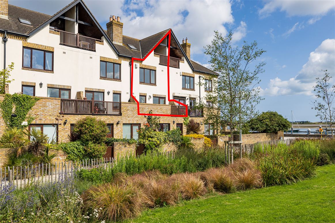 10 Marina Village , Malahide, Dublin