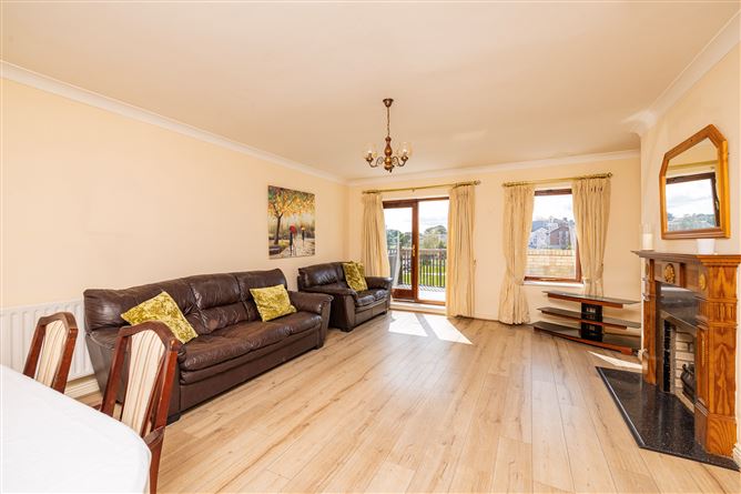 10 Marina Village , Malahide, Dublin