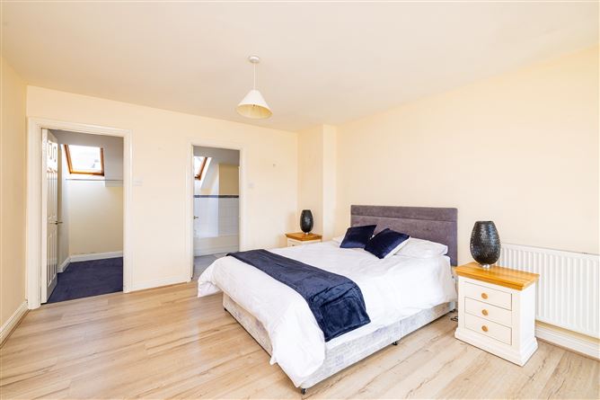 10 Marina Village , Malahide, Dublin
