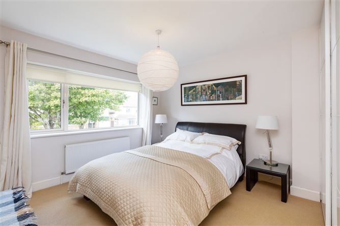 132 Biscayne, Coast Road, Malahide, Co. Dublin