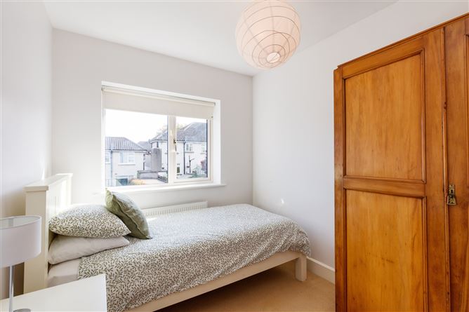 132 Biscayne, Coast Road, Malahide, Co. Dublin