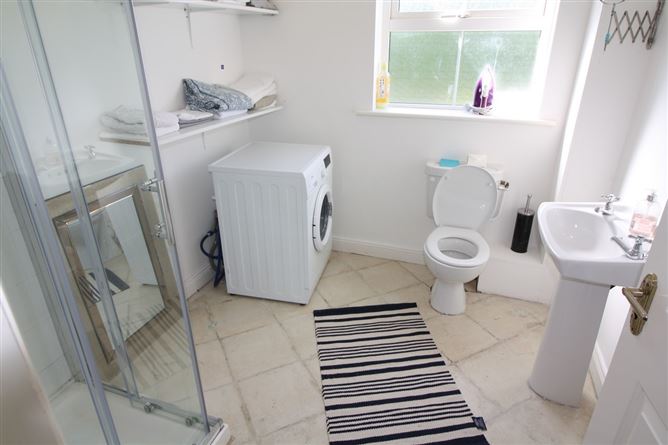 3 Uisce Saol, Westport, Mayo