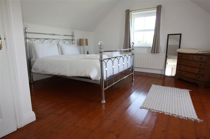 3 Uisce Saol, Westport, Mayo