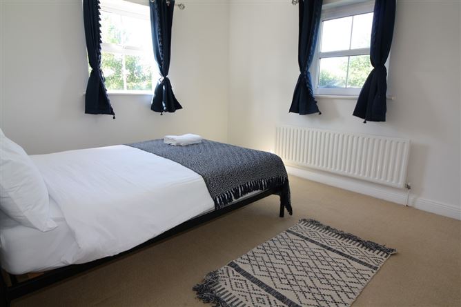 3 Uisce Saol, Westport, Mayo
