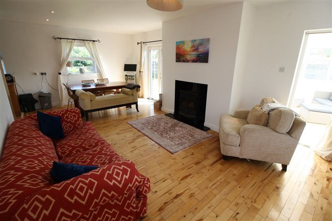 3 Uisce Saol, Westport, Mayo