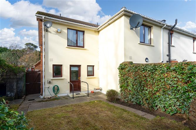 10 Richmond Park, Monkstown, County Dublin