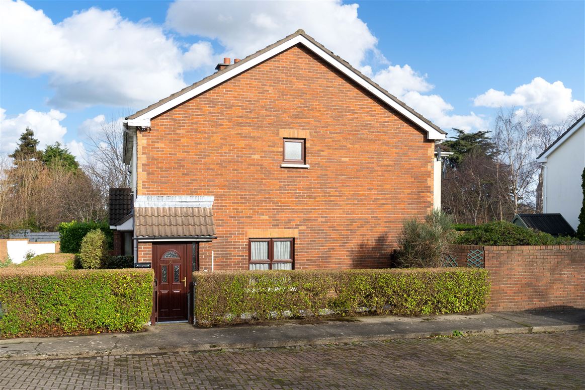 10 Richmond Park, Monkstown, County Dublin