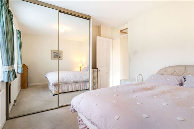 10 Richmond Park, Monkstown, County Dublin