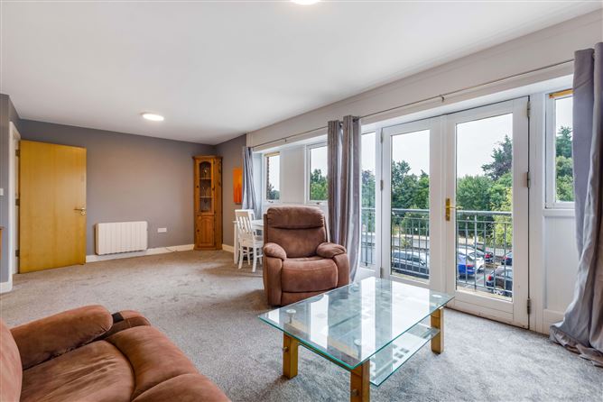 Photo 8 of 14 — 21 Cluain Aoibhinn Court, Swellan Lower, Cavan