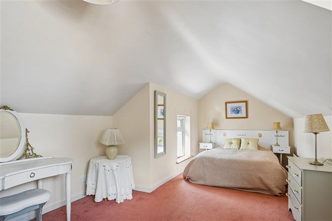 Photo 15 of 24 — 14 Ballydowd Grove, Lucan, Co. Dublin