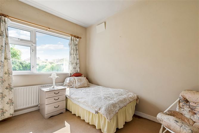 Photo 11 of 24 — 14 Ballydowd Grove, Lucan, Co. Dublin