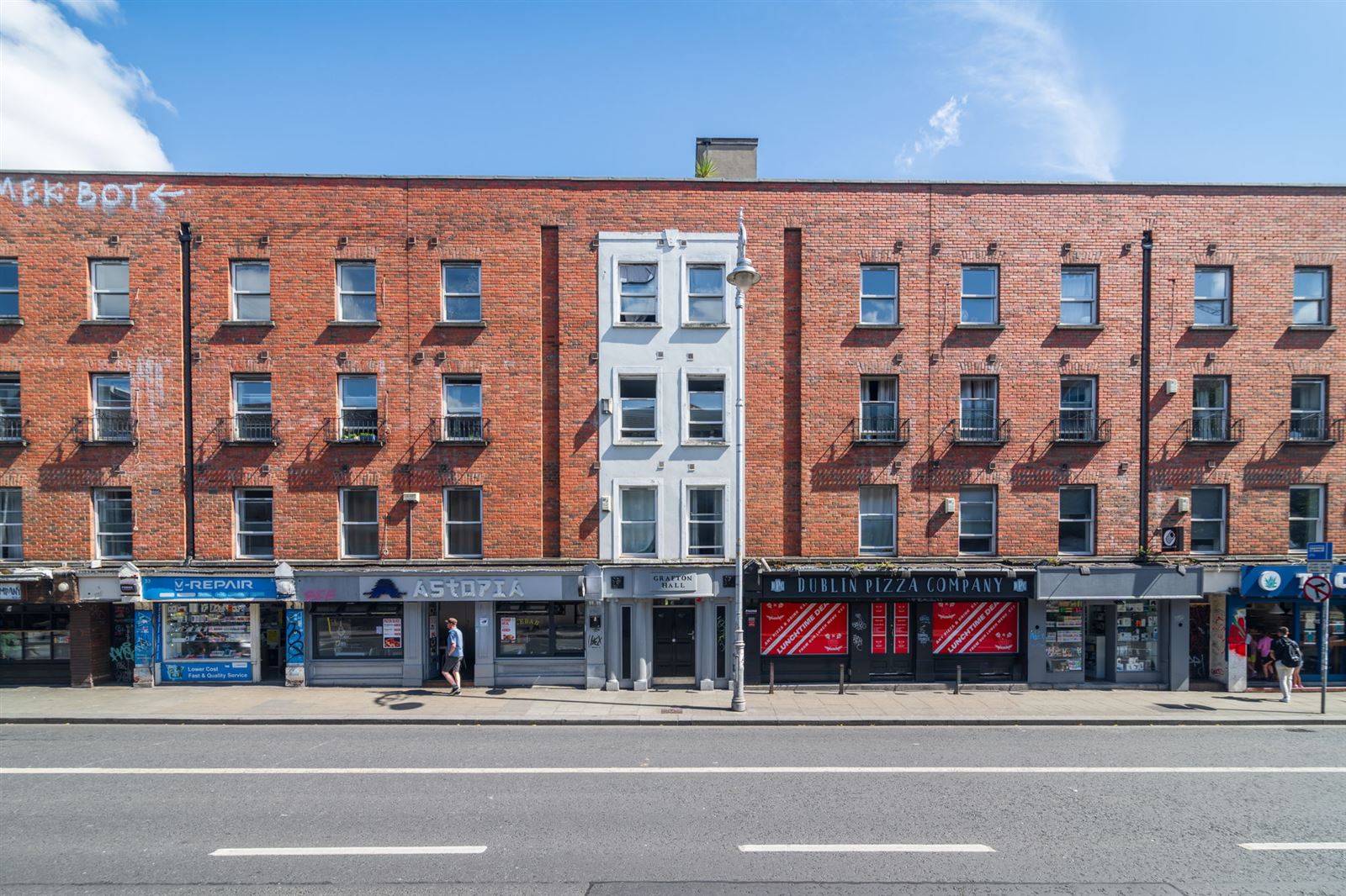 Photo 1 of 18 — 41 Grafton Hall, Aungier Street, South City Centre, Dublin 2