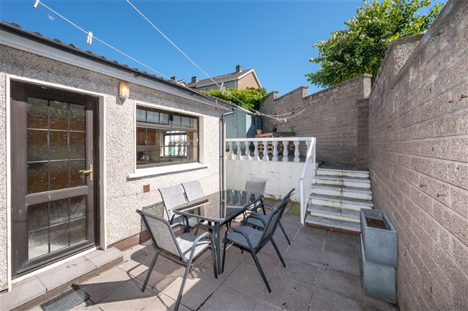 25 Lotamore Close, Mayfield, Cork