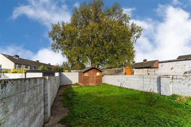 8 Barry Avenue, Finglas, Dublin 11