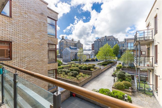 29 Moore House, Loreto Abbey, Rathfarnham, Dublin 14