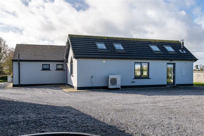 Clonlyon Glebe, Belmont, Co. Offaly