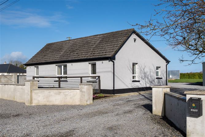 Clonlyon Glebe, Belmont, Co. Offaly