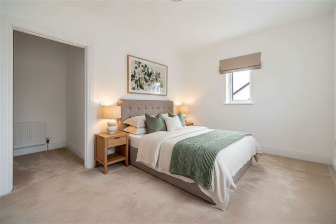 https://photos-a.propertyimages.ie/media/1/8/3/4911381/07c9daf2-a731-4da7-8460-81546eb3042e_l.jpg