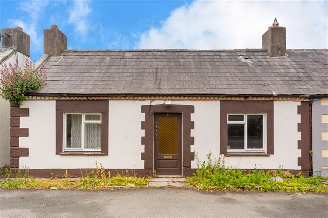 3 Moss Cottages, Enniskerry Road, Kilternan, Dublin 18