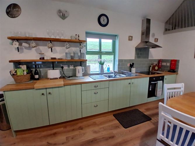 St. Kevin's Cottage Hollywood ,Vacation Rental in Wicklow, Ireland