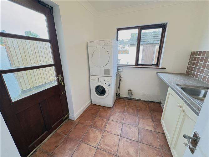 87 Binn Eadair View, Sutton, Dublin 13