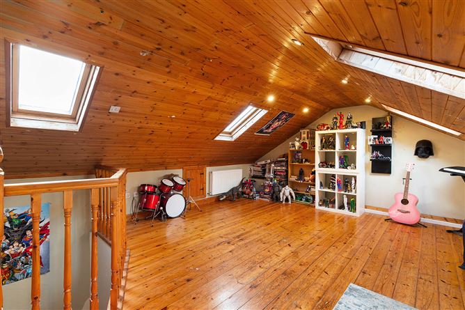 12 Burton Hall, Tullyallen, Louth